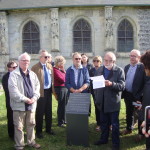 inauguration de la plaque Dumas près de l'église Saint-Aubin de Neuville-les-Dieppe (1)