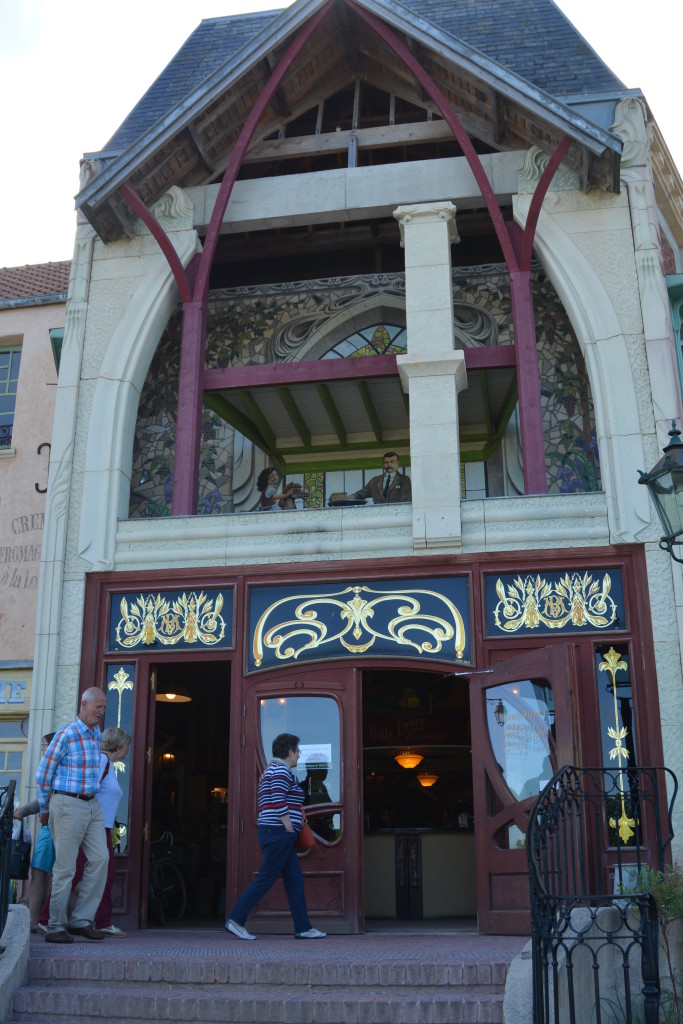 arrêt impromptu à la Maison du Biscuit de  Sortosville-en-Beaumont(5)