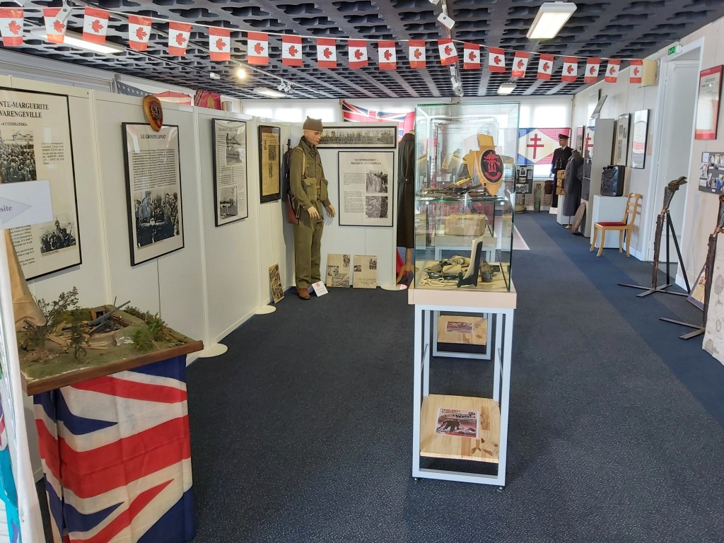 photos de la salle d'exposition (23)