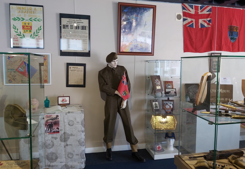 photos de la salle d'exposition (34)