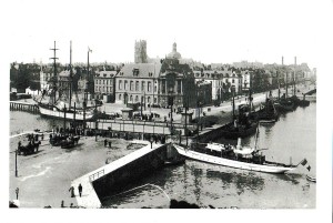 15cmx22,3cm (carte n°5)